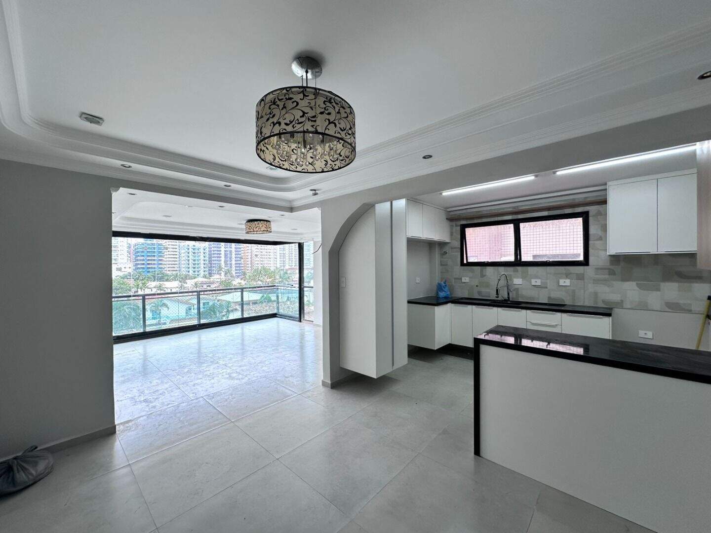 Apartamento à venda no Canto do Forte: 