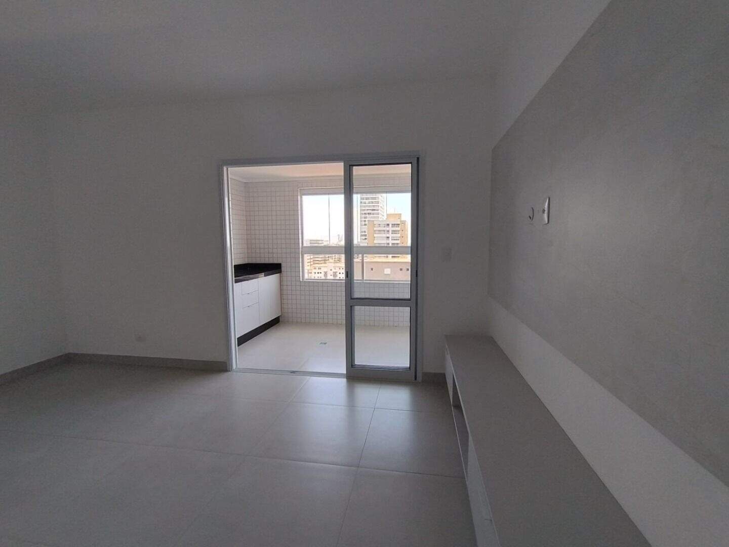 Apartamento à venda no Canto do Forte: 