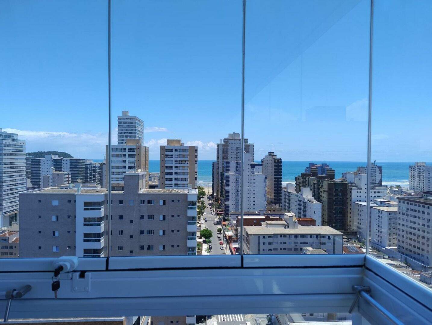 Apartamento à venda no Canto do Forte: 