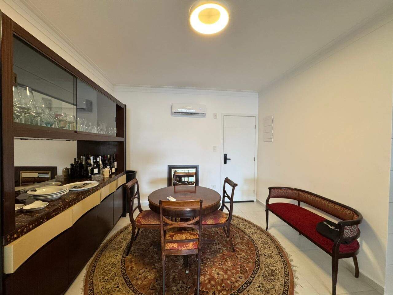 Apartamento à venda no Aviação: 