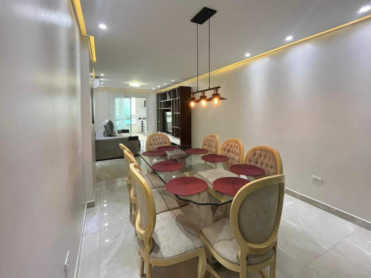 Apartamento à venda no Canto do Forte: 