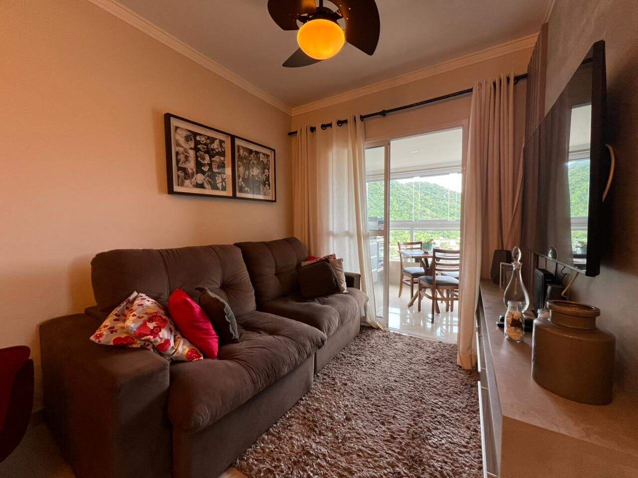 Apartamento à venda no Canto do Forte: 