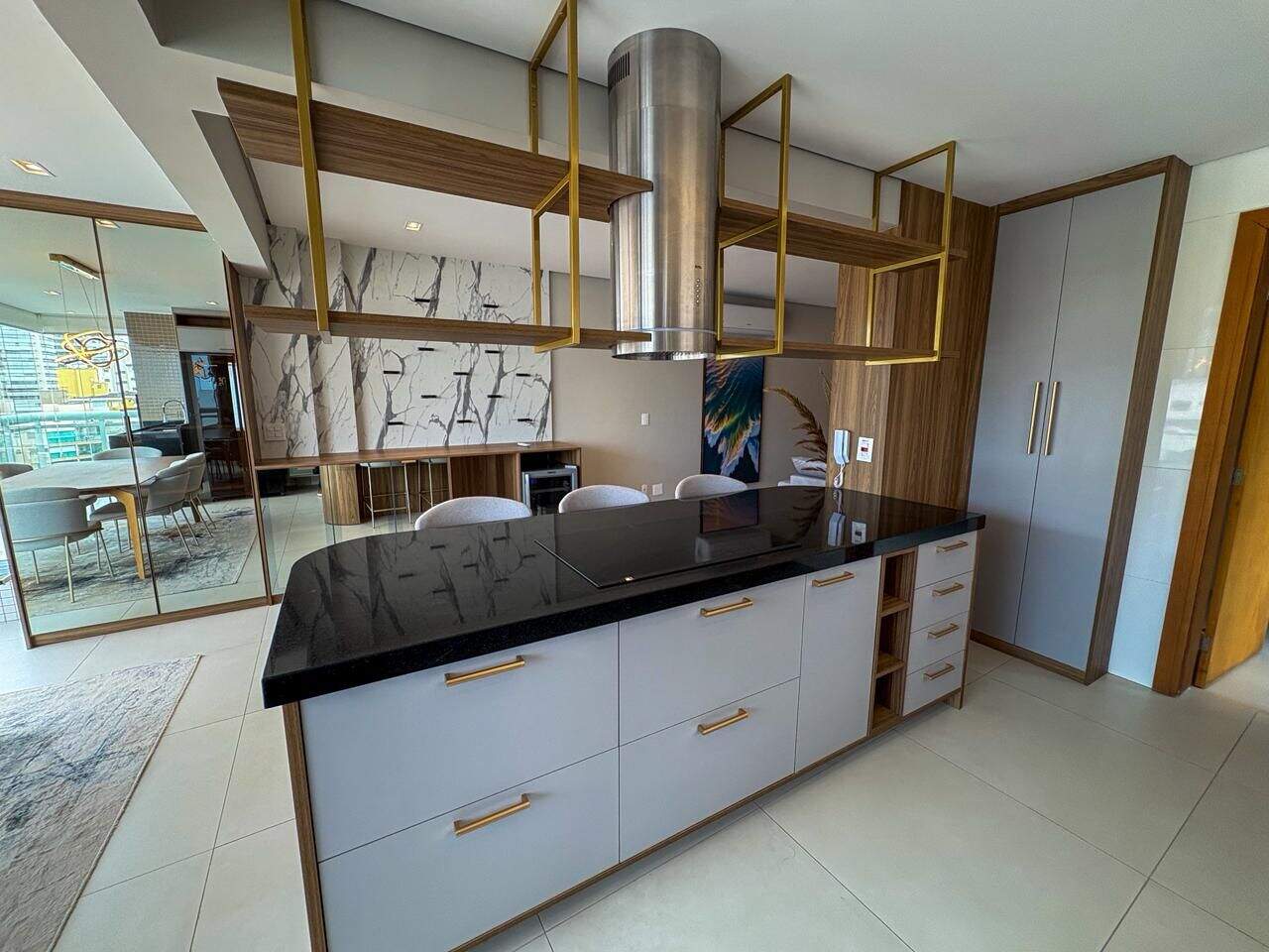 Apartamento à venda no Canto do Forte: 