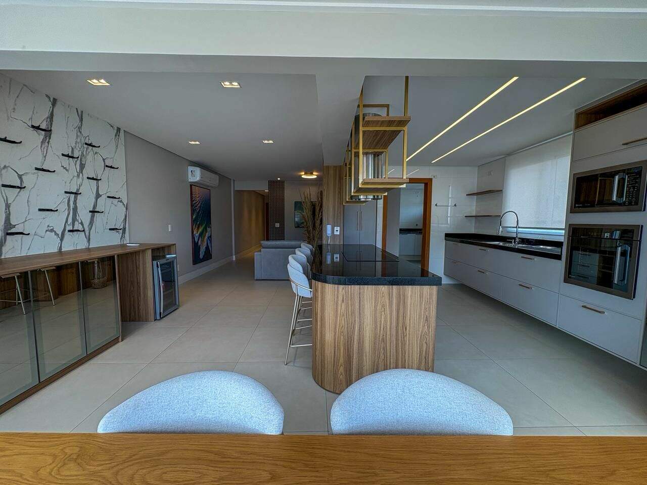 Apartamento à venda no Canto do Forte: 