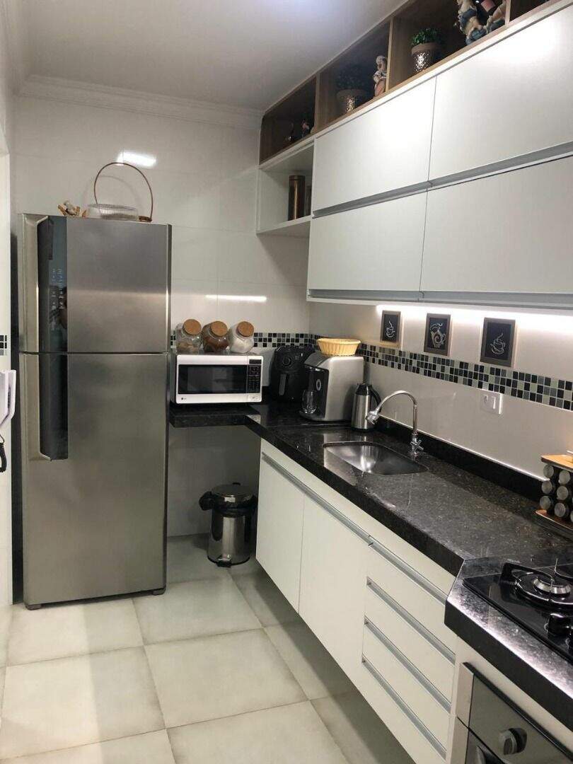 Apartamento à venda no Canto do Forte: 