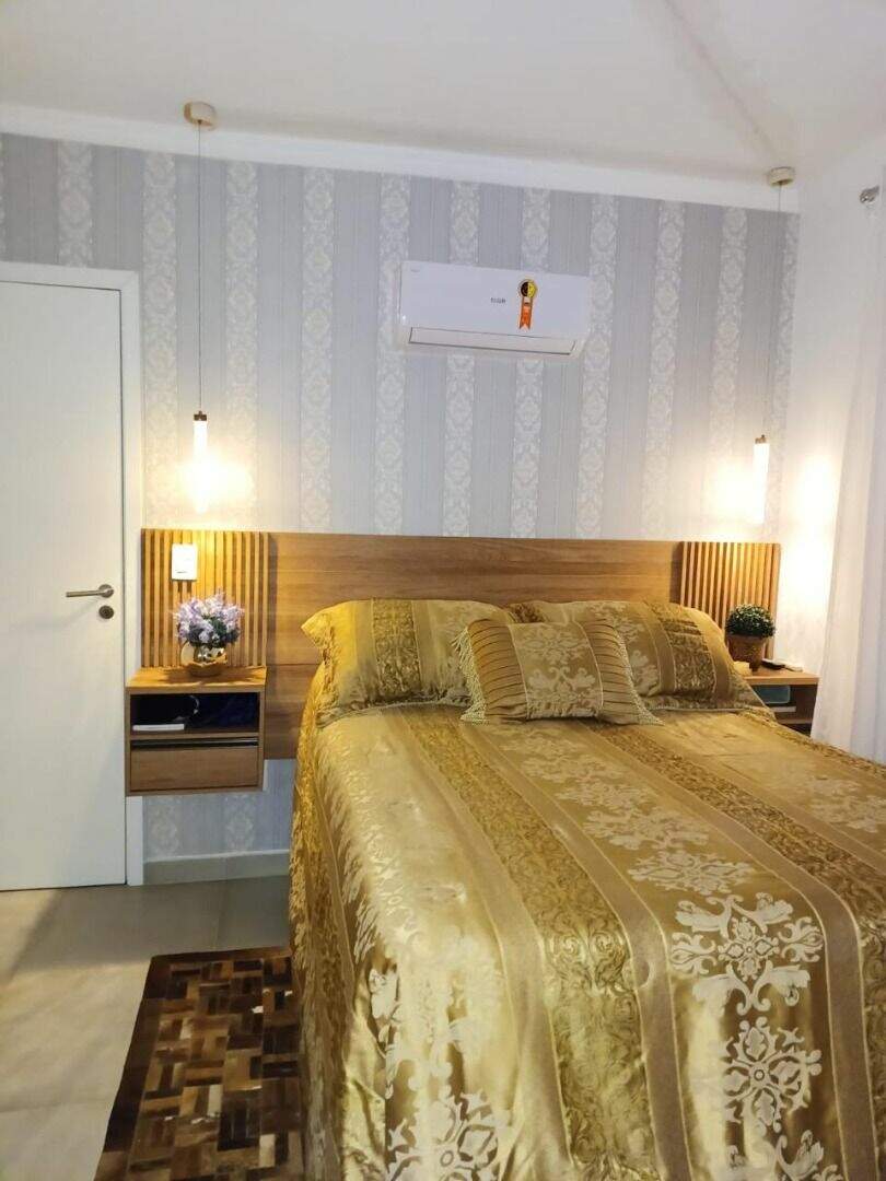 Apartamento à venda no Canto do Forte: 