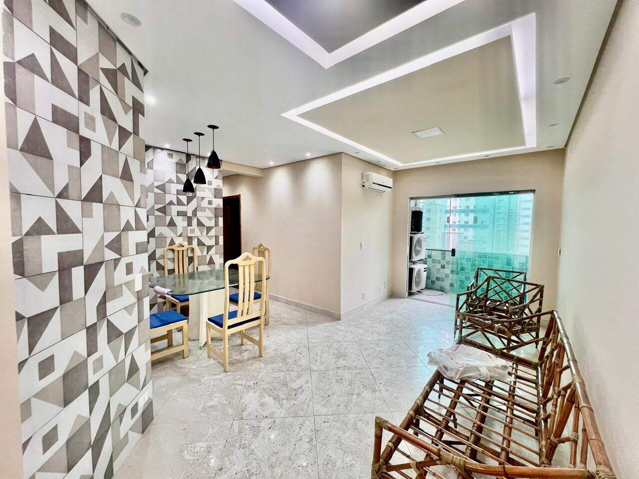 Apartamento à venda no Tupi: 