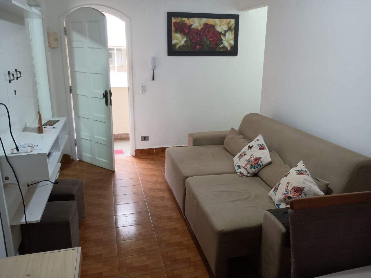 Apartamento à venda no Tupi: 