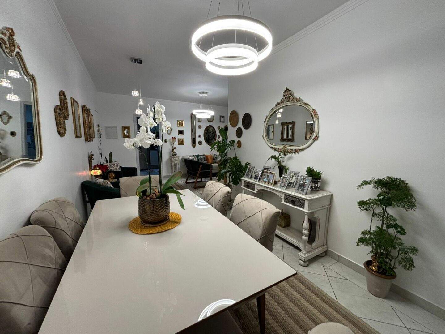 Apartamento à venda no Guilhermina: 