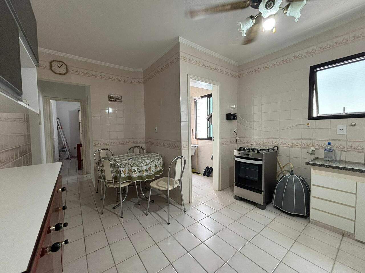 Apartamento à venda no Canto do Forte: 