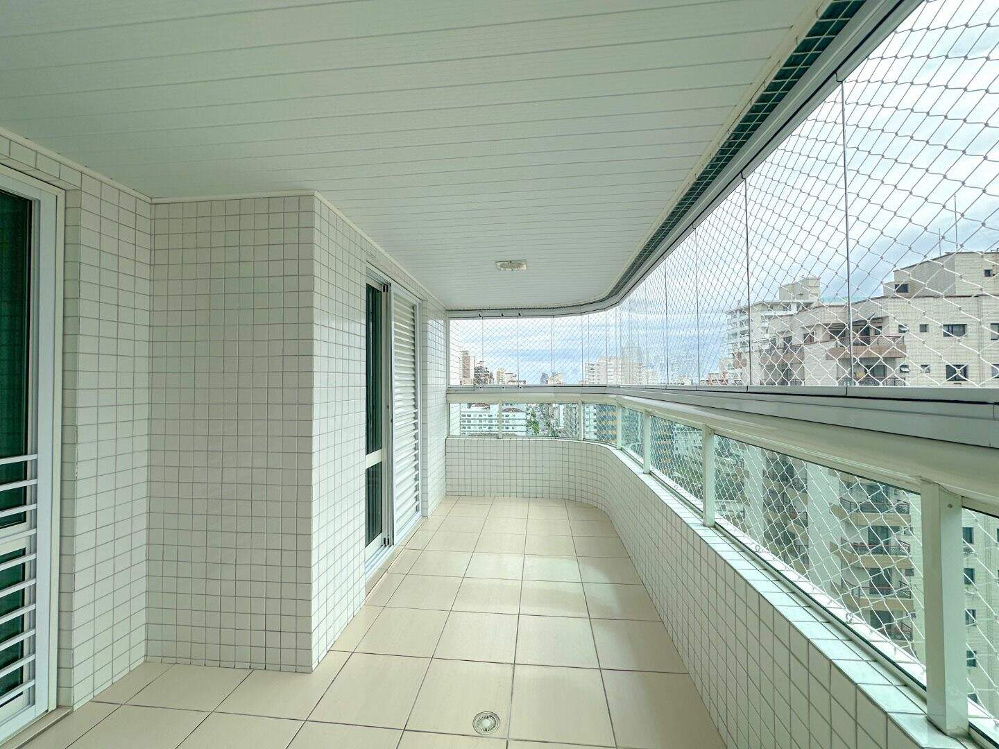 Apartamento à venda no Canto do Forte: 