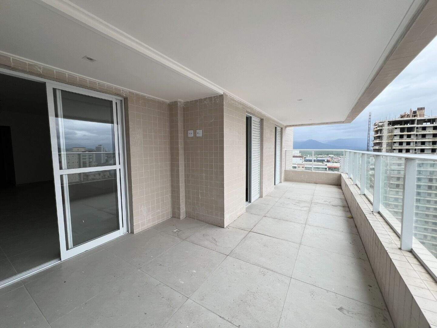Apartamento à venda no Guilhermina: 