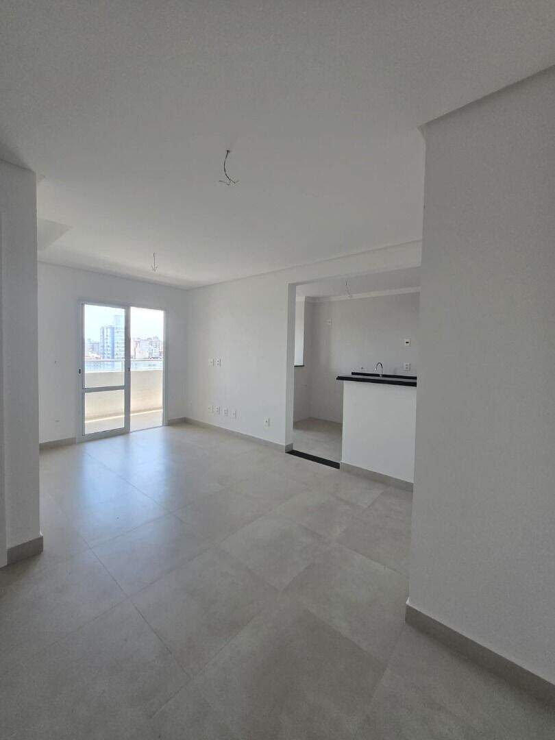 Apartamento à venda no Tupi: 