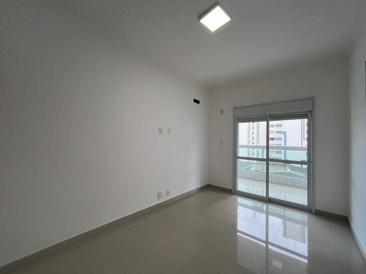 Apartamento à venda no Tupi: 