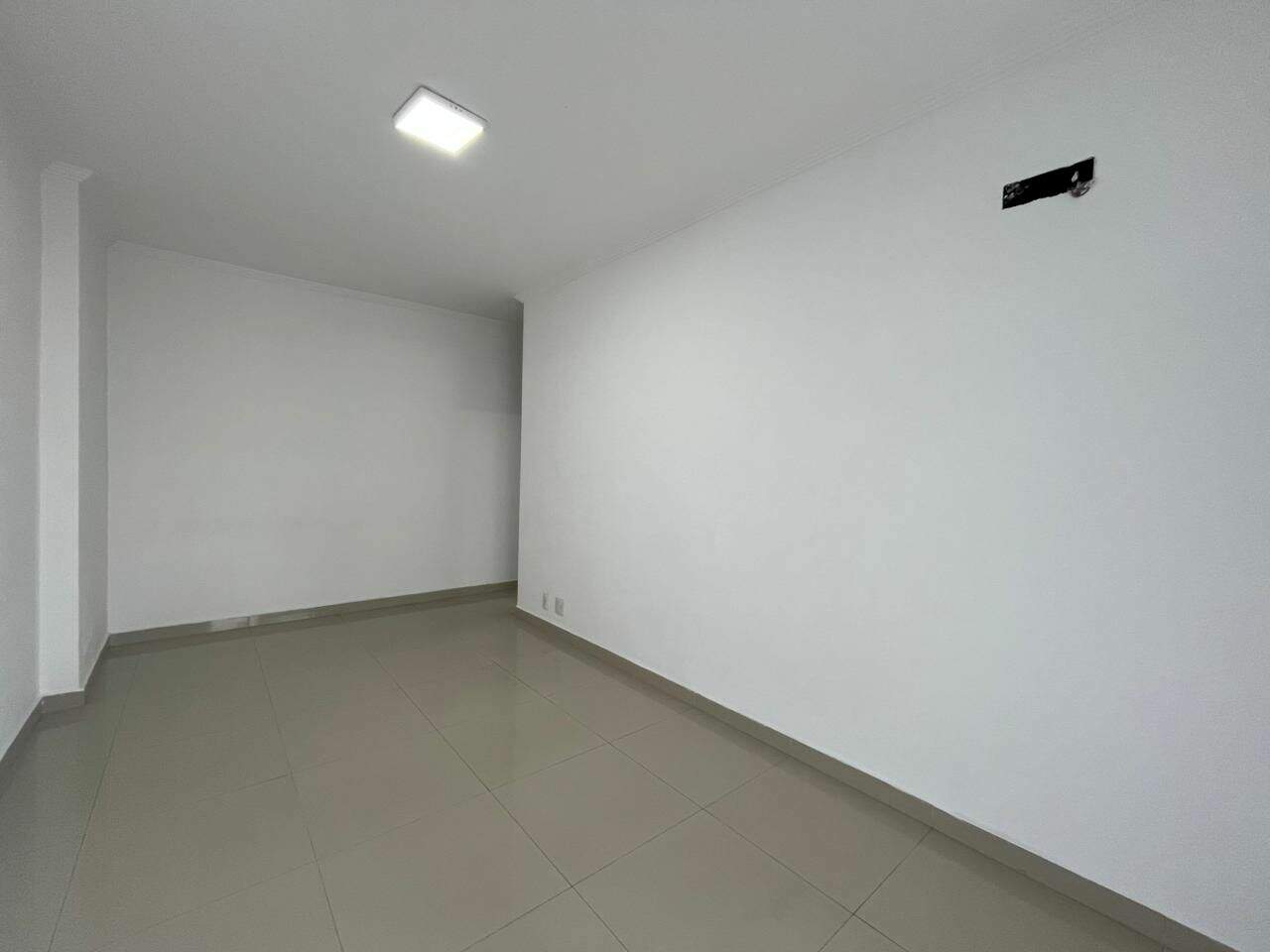 Apartamento à venda no Tupi: 