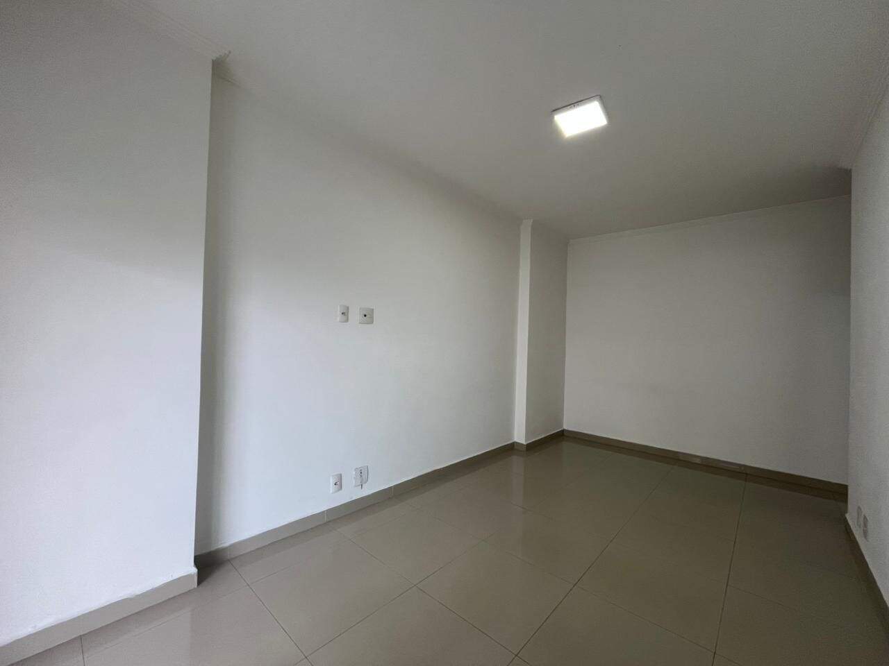 Apartamento à venda no Tupi: 