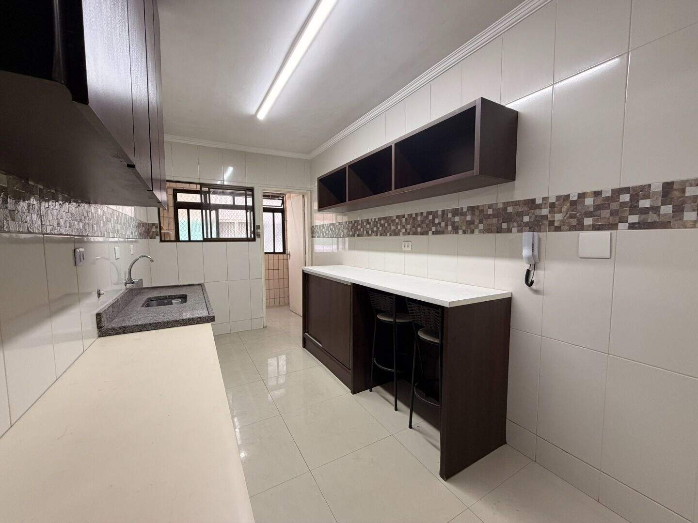 Apartamento à venda no Tupi: 