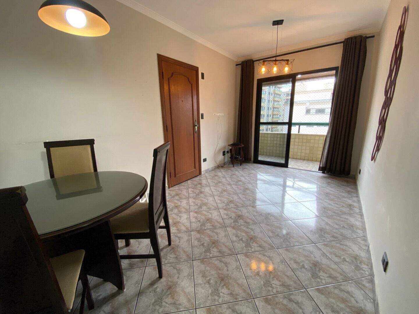 Apartamento à venda no Tupi: 