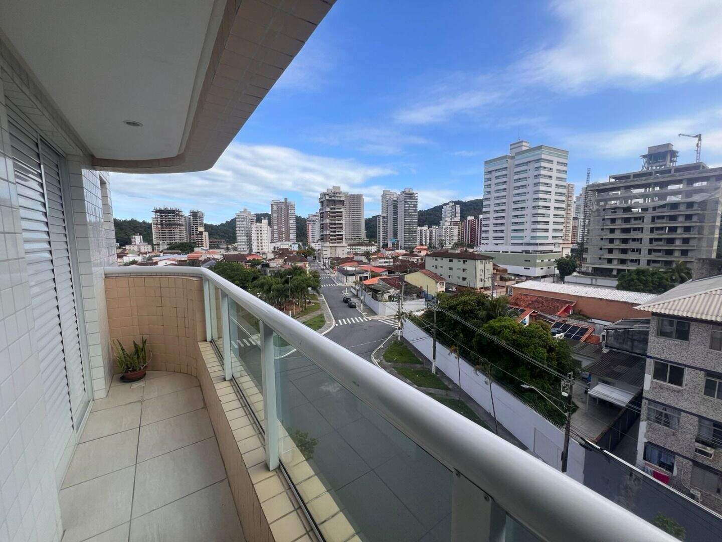 Apartamento à venda no Canto do Forte: 