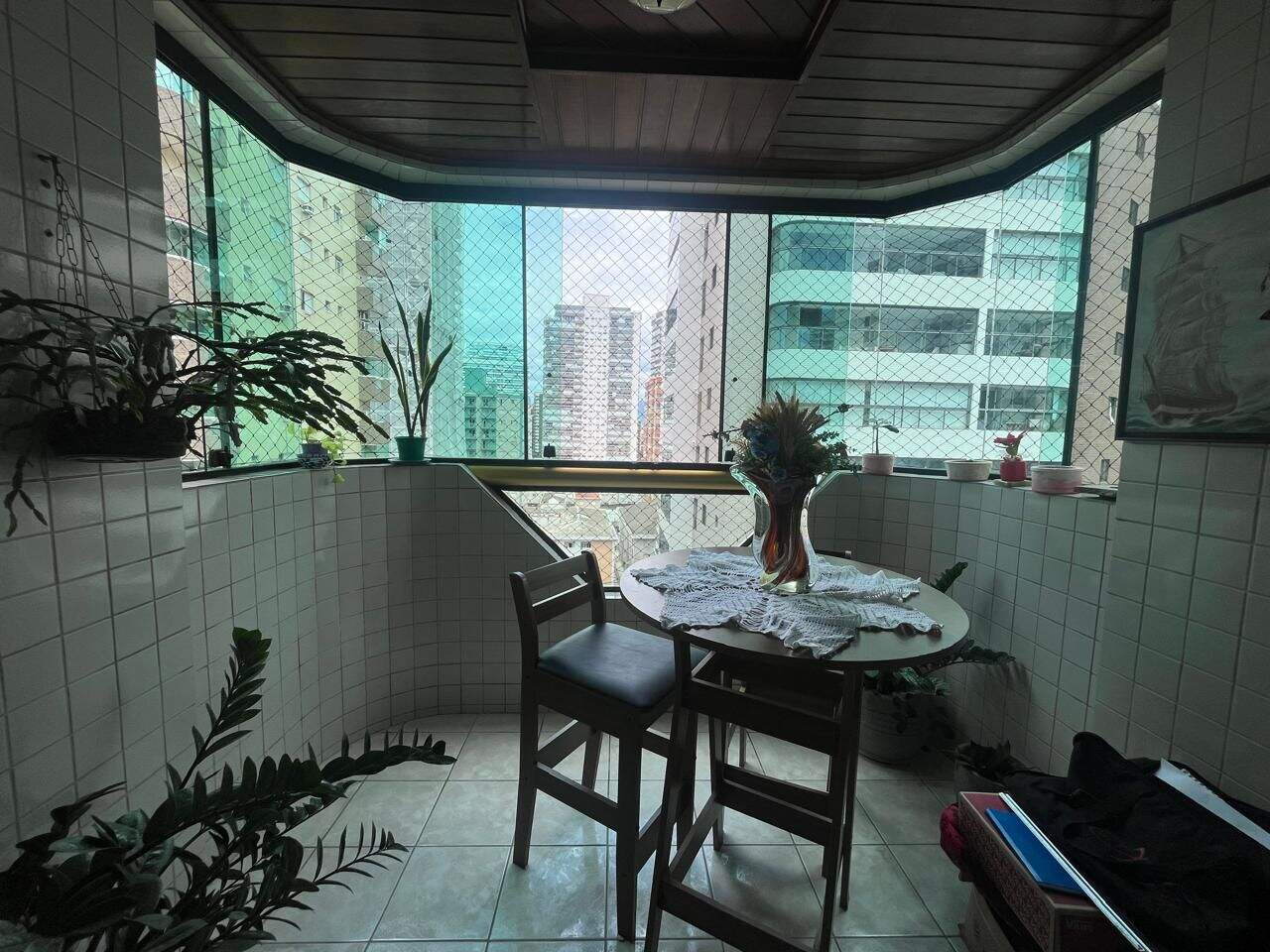 Apartamento à venda no Canto do Forte: 