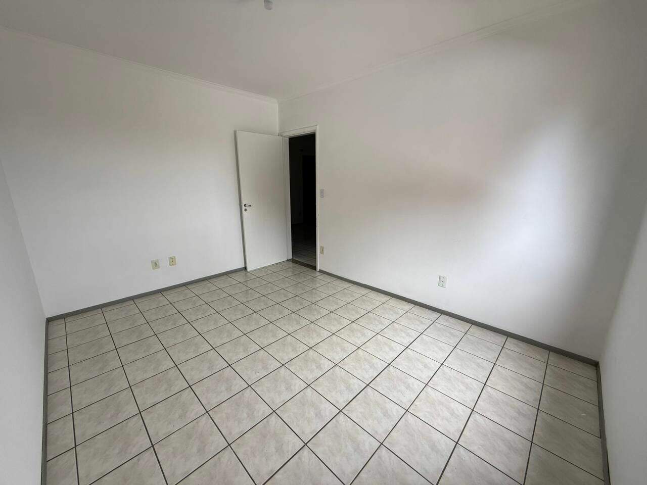 Apartamento à venda no Vila Caiçara: 