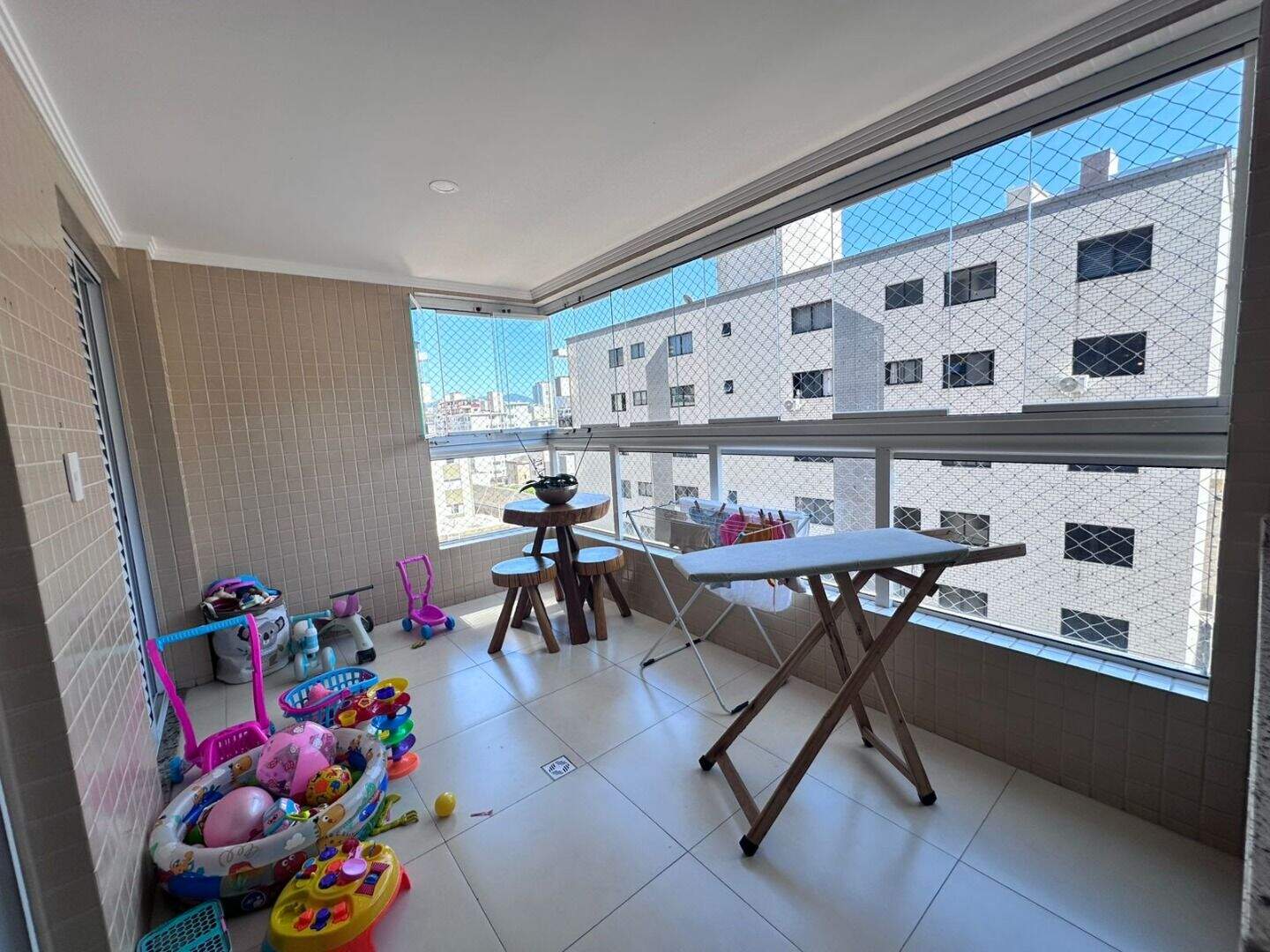 Apartamento à venda no Canto do Forte: 