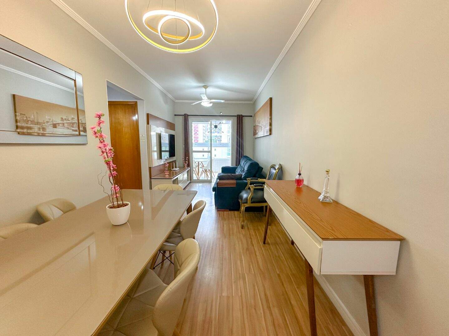 Apartamento à venda no Canto do Forte: 