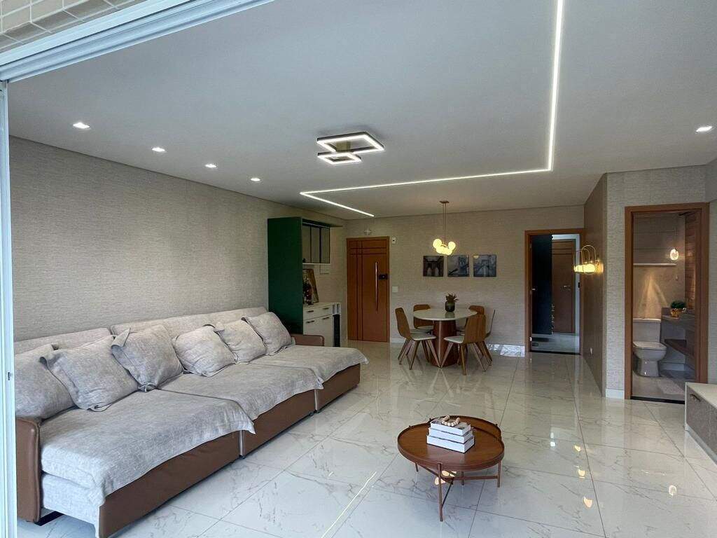 Apartamento à venda no Canto do Forte: 