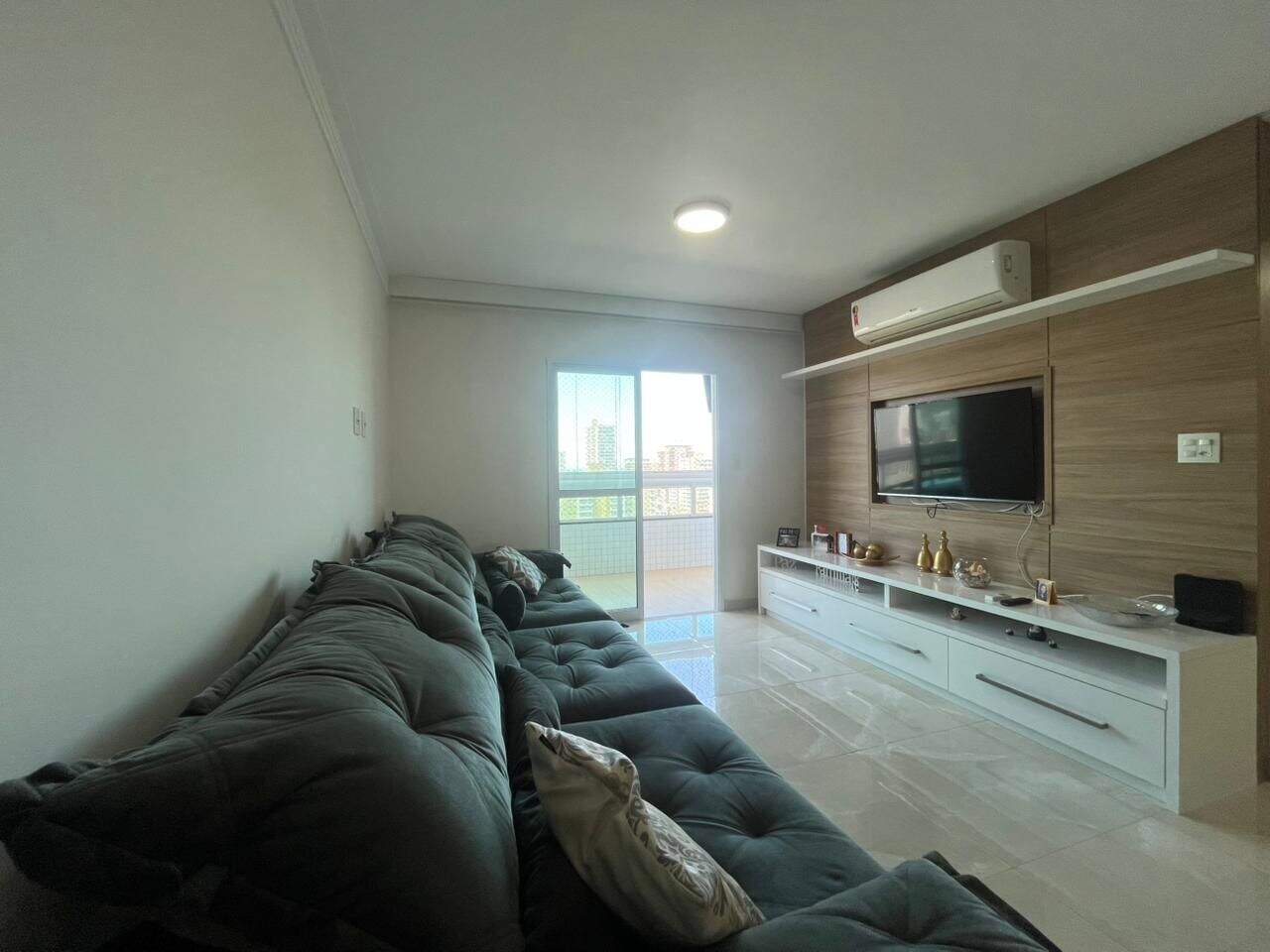 Apartamento à venda no Canto do Forte: 