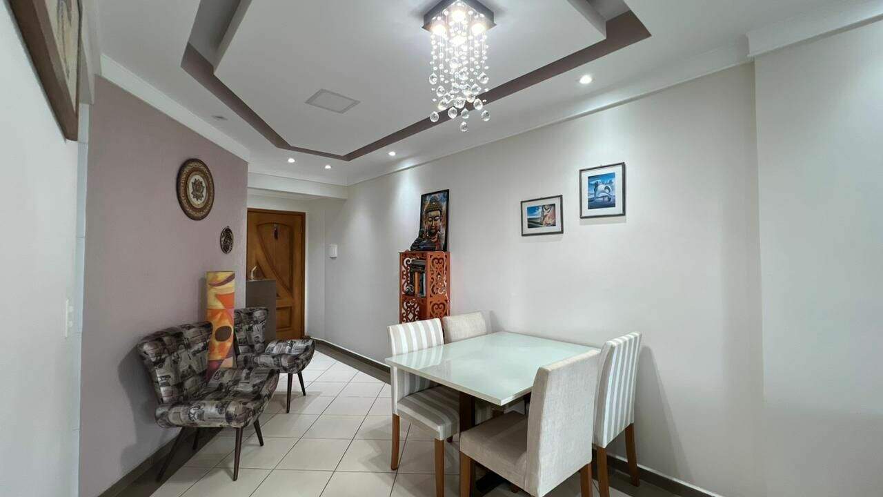 Apartamento à venda no Canto do Forte: 