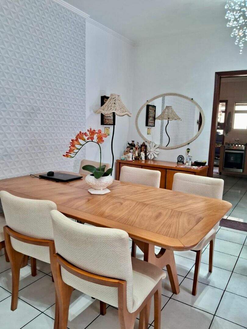 Apartamento à venda no Tupi: 