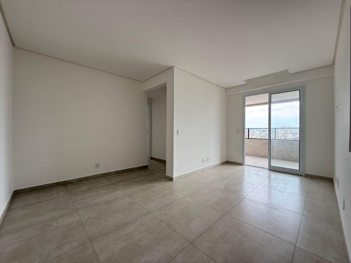 Apartamento à venda no Guilhermina: 