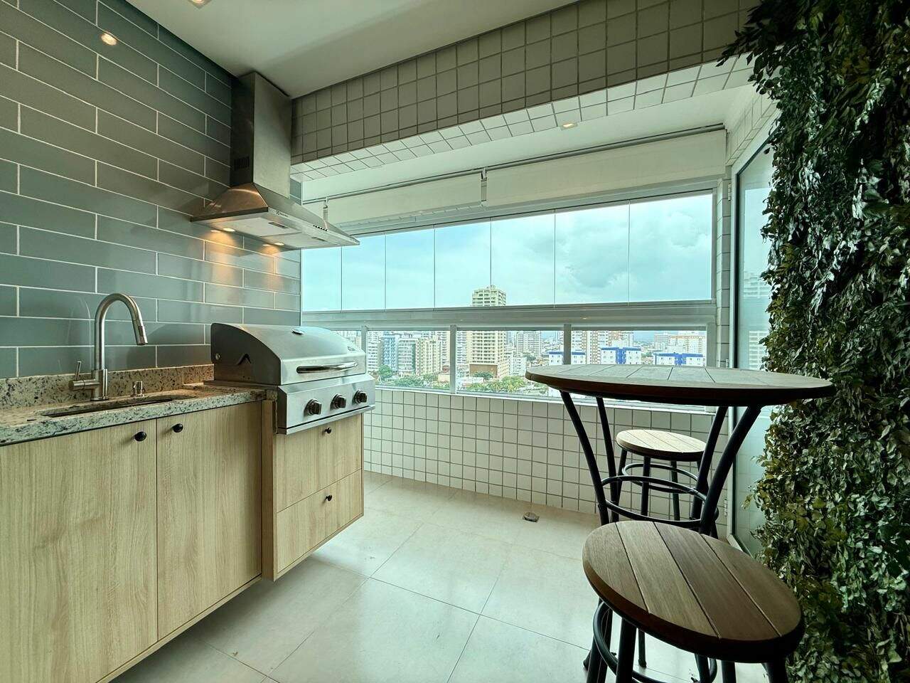 Apartamento à venda no Canto do Forte: 