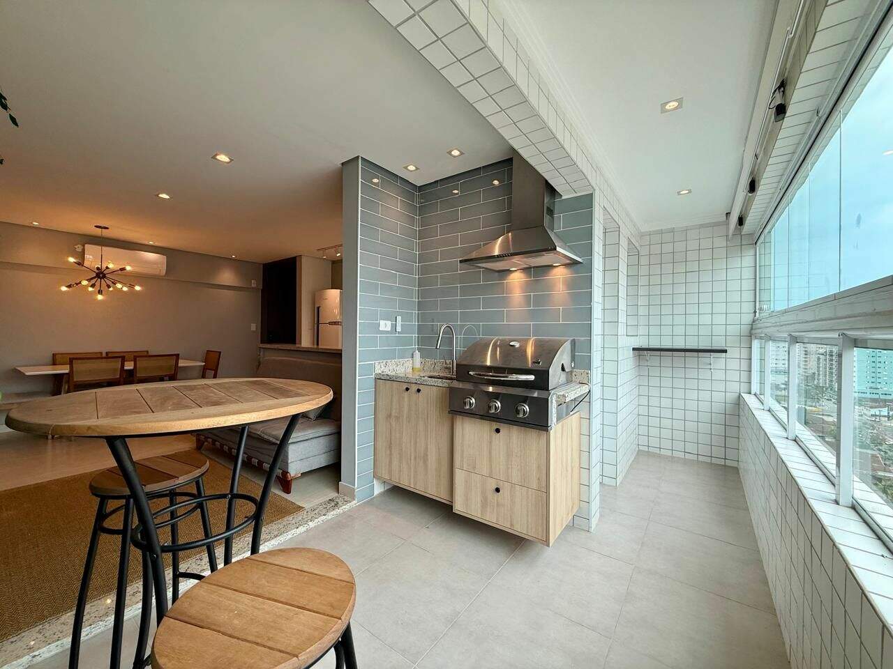 Apartamento à venda no Canto do Forte: 