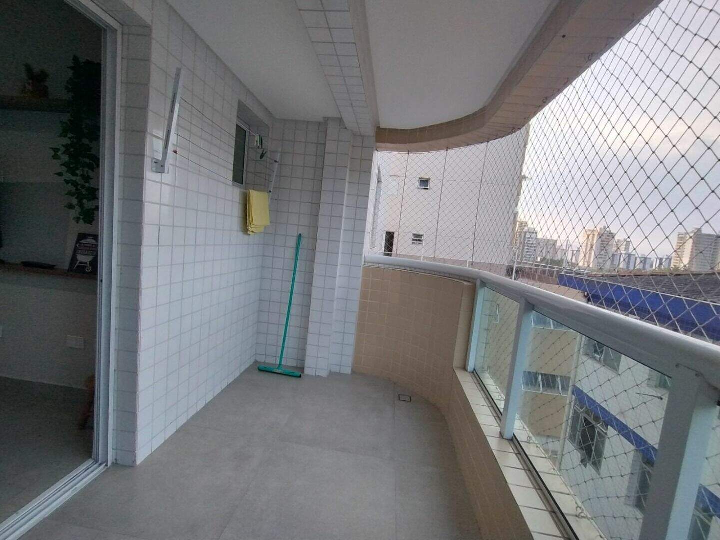 Apartamento à venda no Canto do Forte: 