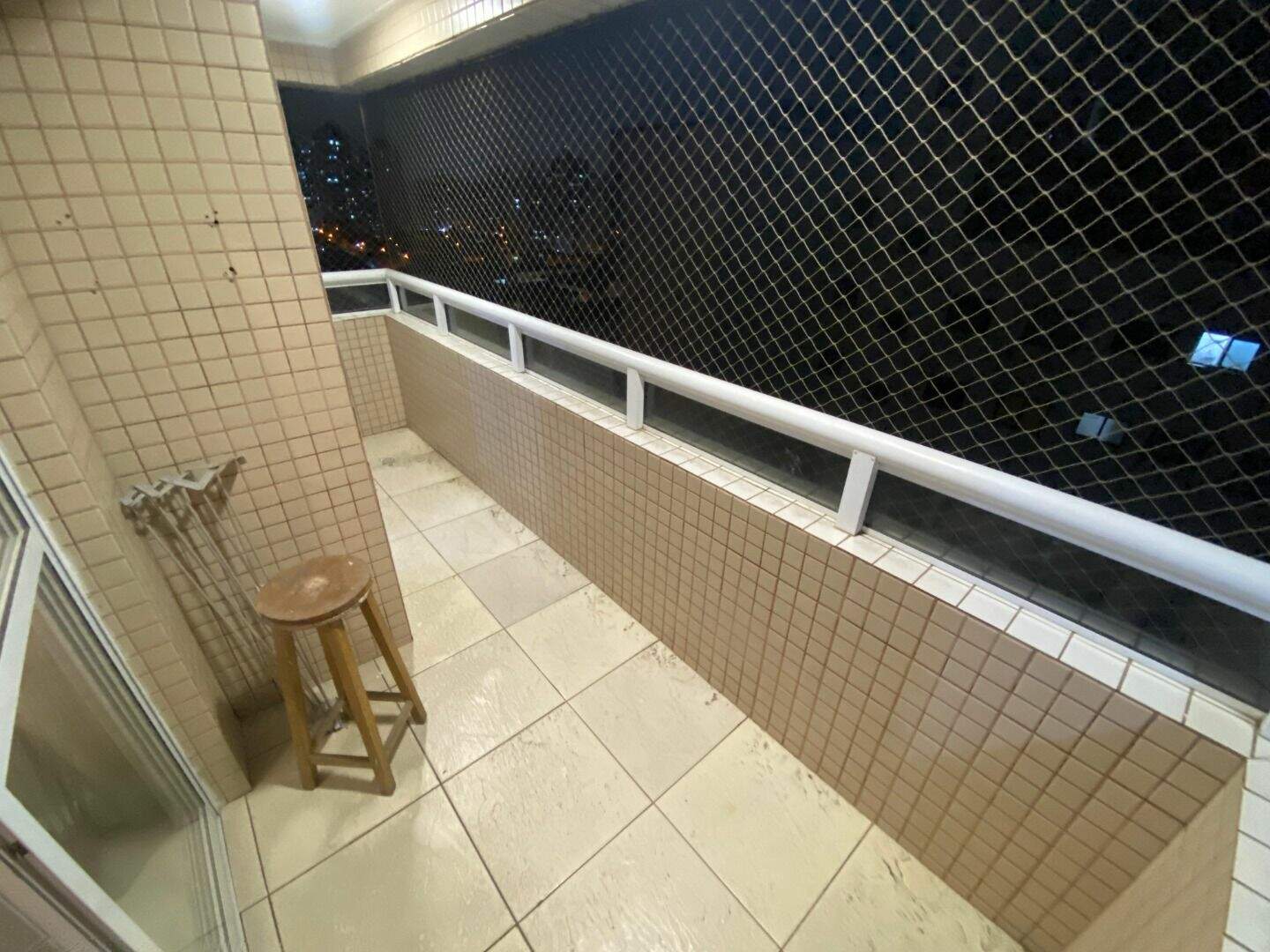 Apartamento à venda no Ocian: 