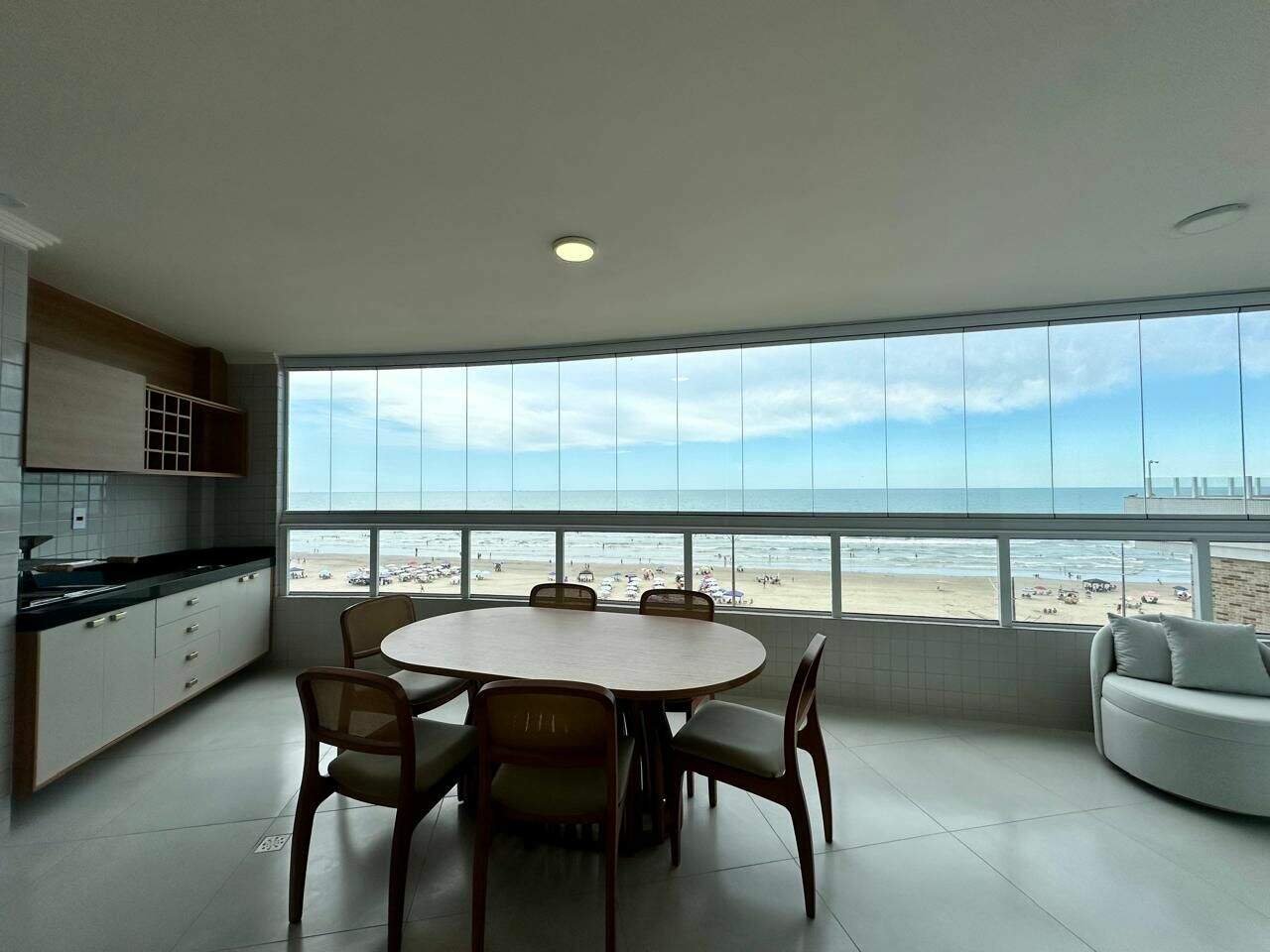Apartamento à venda no Tupi: 