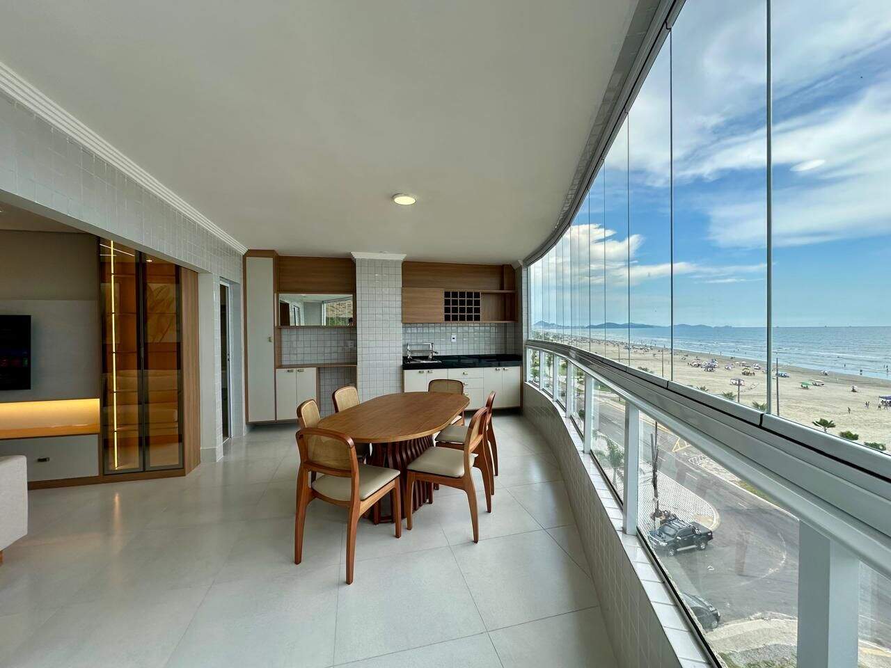 Apartamento à venda no Tupi: 