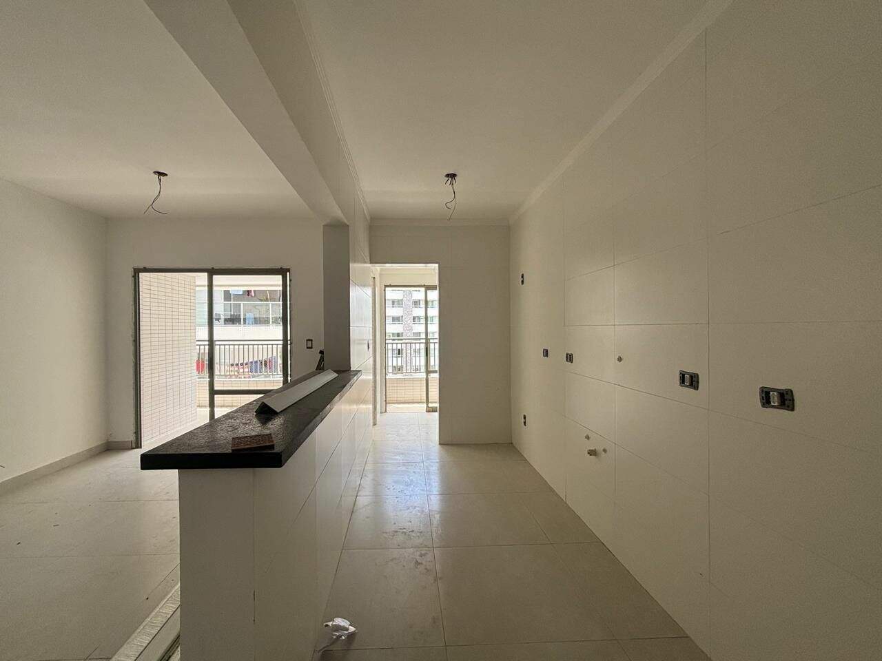 Apartamento à venda no Canto do Forte: 