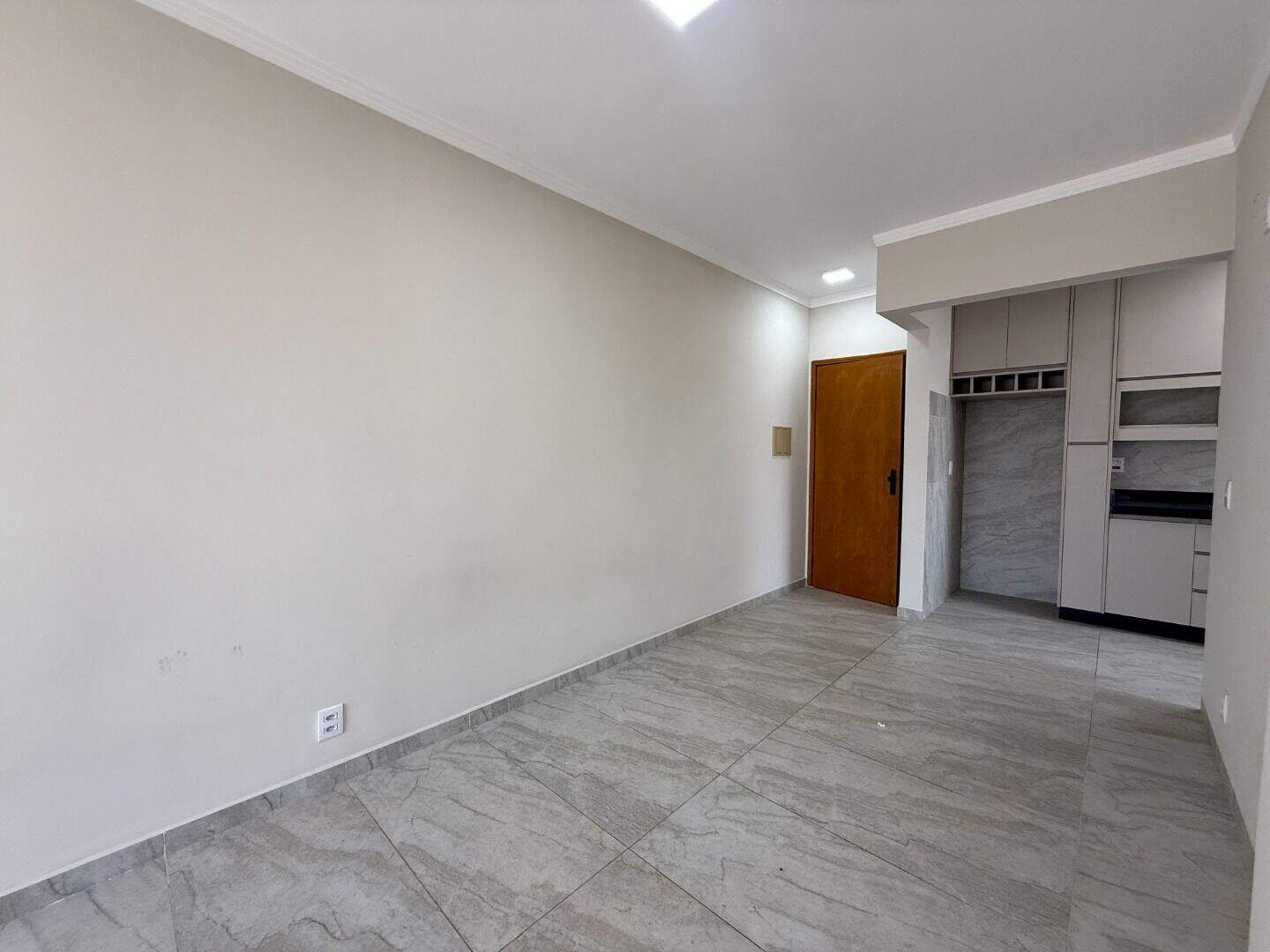 Apartamento à venda no Tupi: 