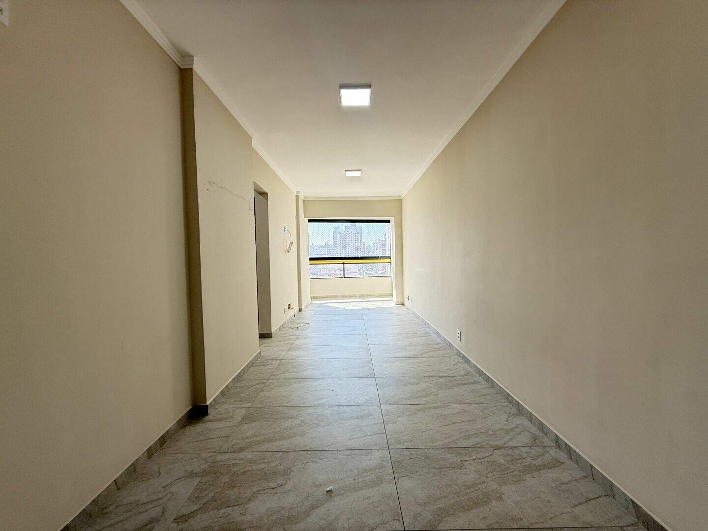 Apartamento à venda no Tupi: 