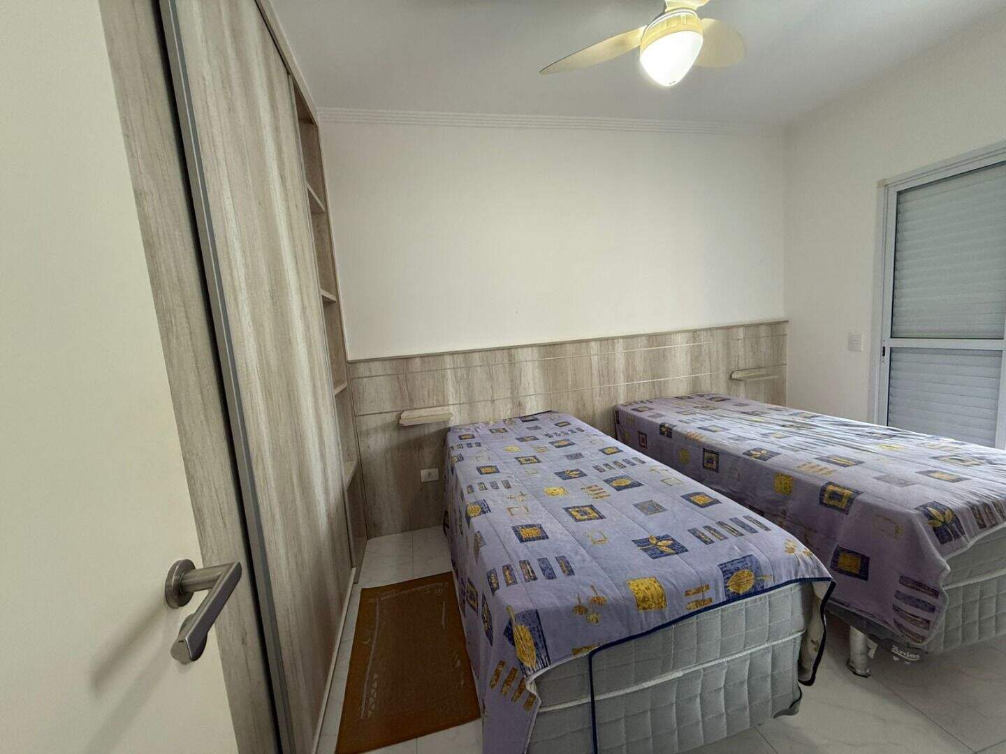 Apartamento à venda no Canto do Forte: 