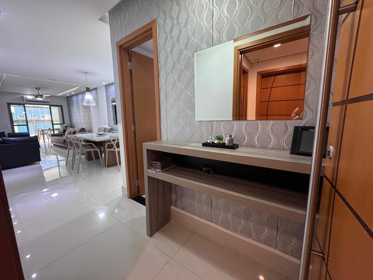 Apartamento à venda no Canto do Forte: 