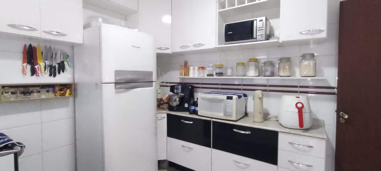 Apartamento à venda no Canto do Forte: 