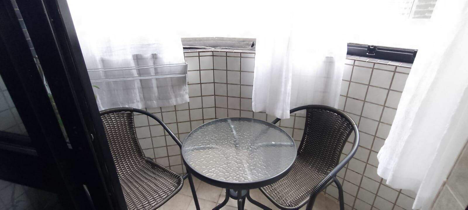 Apartamento à venda no Canto do Forte: 