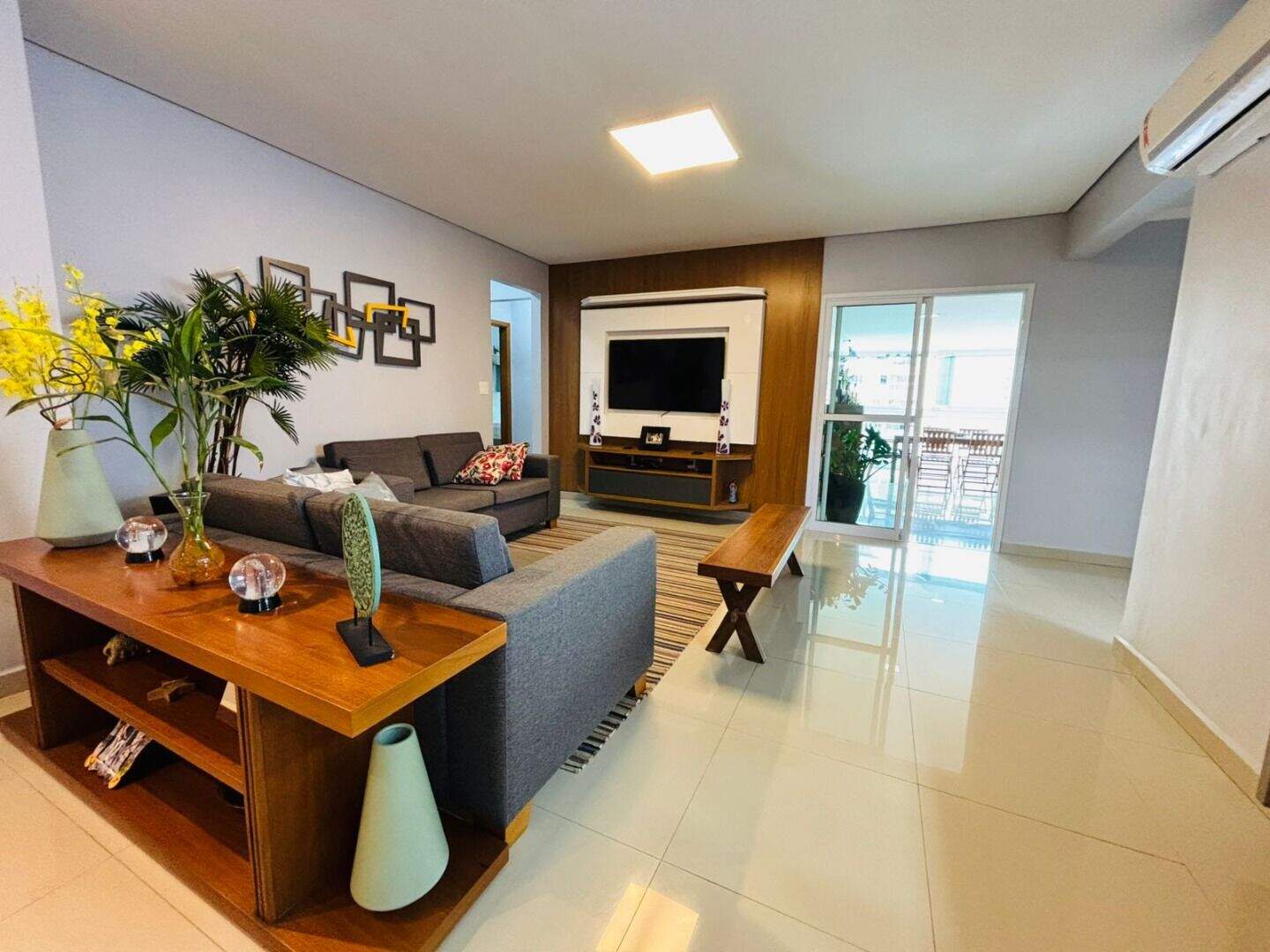 Apartamento à venda no Tupi: 