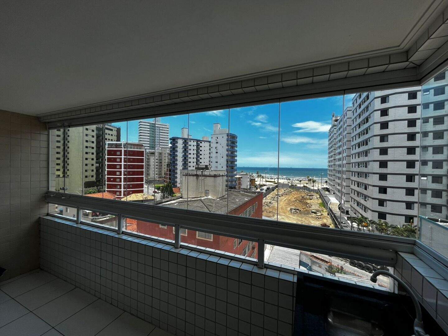 Apartamento à venda no Tupi: 