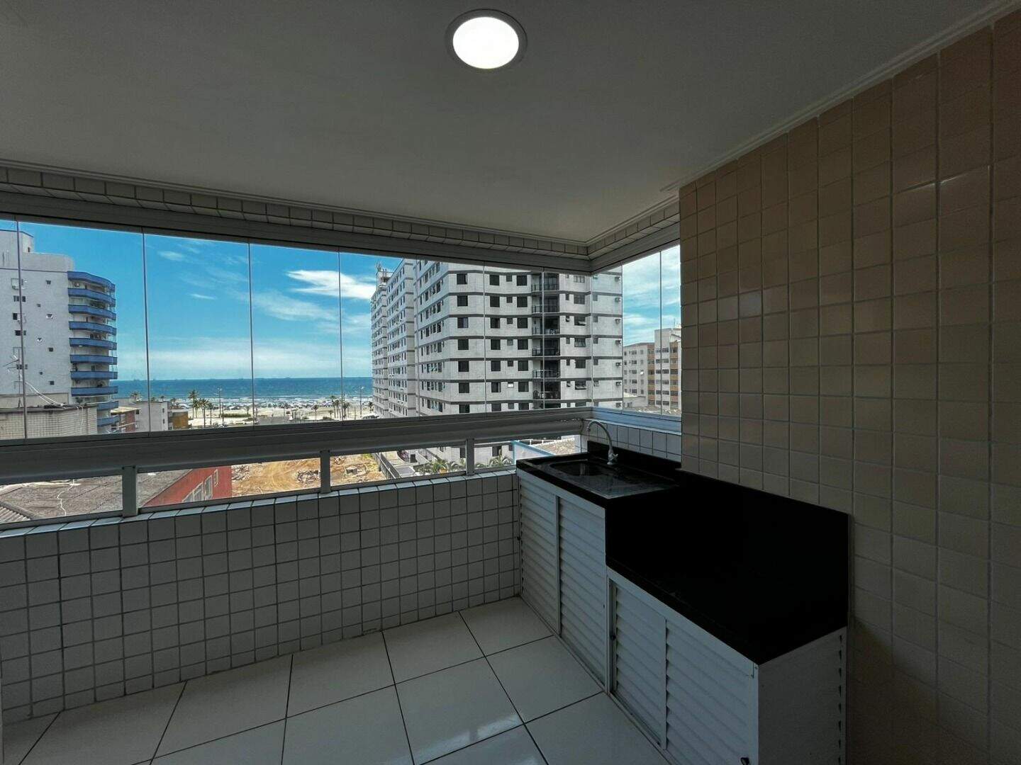 Apartamento à venda no Tupi: 