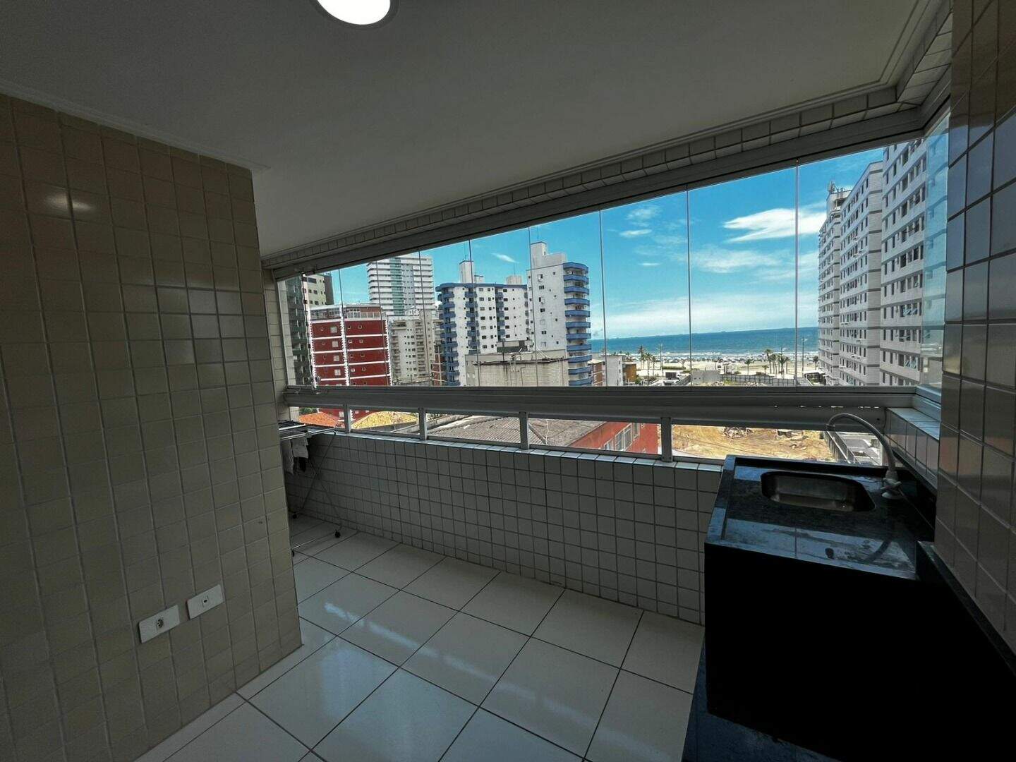 Apartamento à venda no Tupi: 