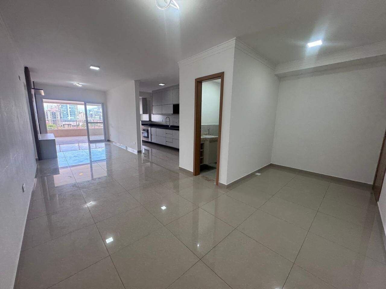 Apartamento à venda no Canto do Forte: 